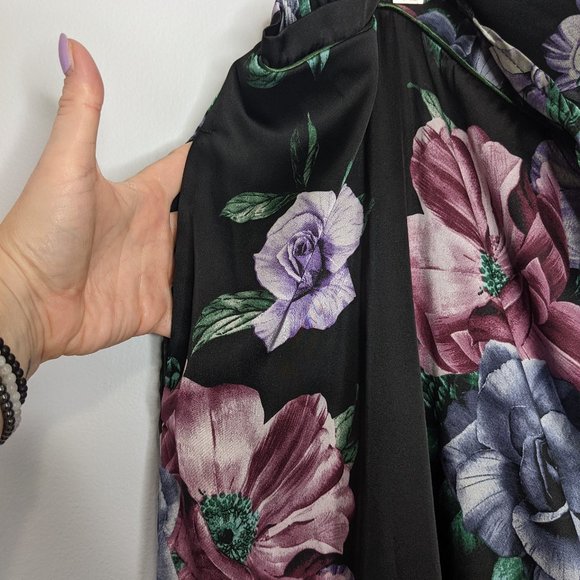 City Chic Black Satin Matching Pajama Set Floral Long Sleeve Pockets Size 24 - Picture 9 of 9